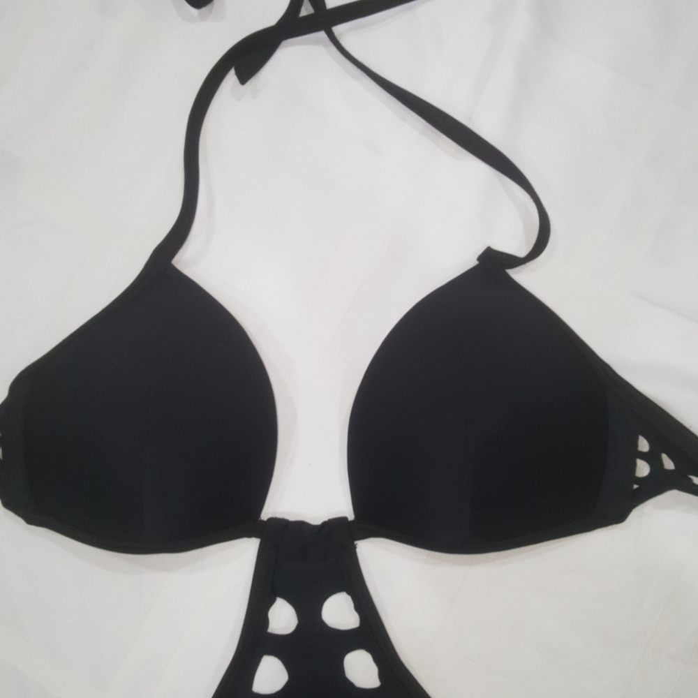 Sexy swimsuit - Picture 3 of 6